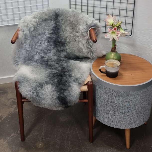 Islandsk klippet lammeskind gr� str M 2944