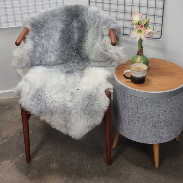 Islandsk klippet lammeskind gr� str M 2947