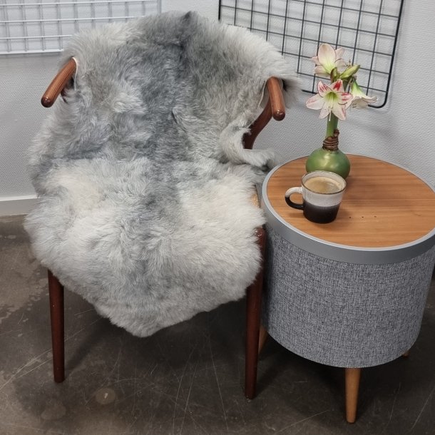 Islandsk klippet lammeskind gr� str M 2954