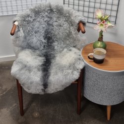 Islandsk klippet lammeskind gr� str M 2958