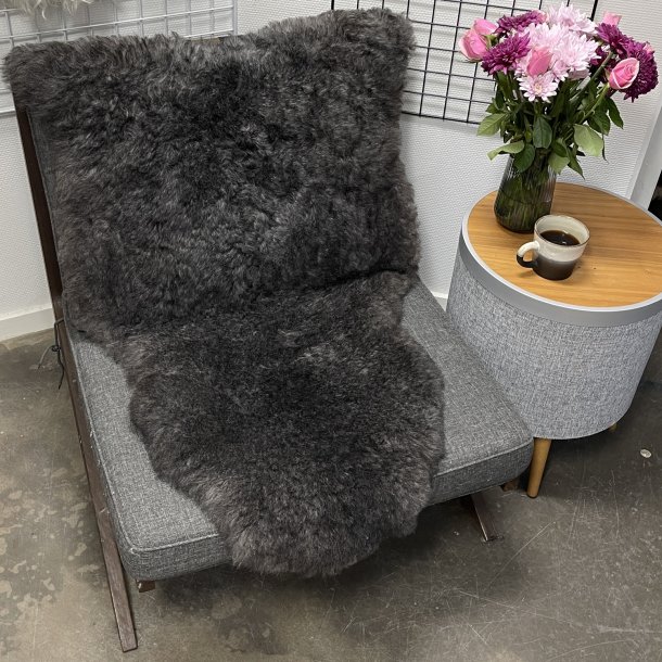 Islandsk klippet lammeskind naturligt gr� str L  3915