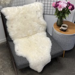 Islandsk klippet lammeskind lyse str L 3514