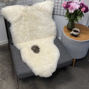 Islandsk klippet lammeskind plettet str L 3717