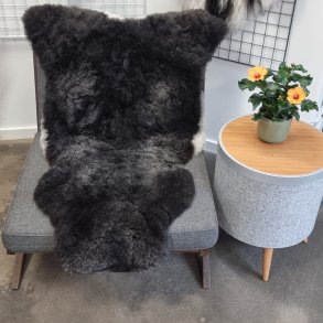 Islandsk klippet lammeskind naturligt gr stnk str XL  4911