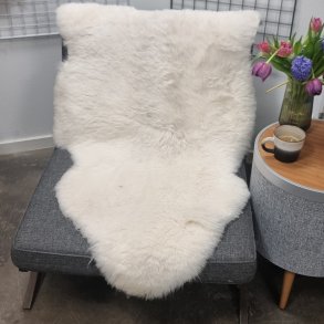 Islandsk klippet lammeskind lys str L - 3516