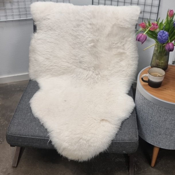 Islandsk klippet lammeskind lys str L - 3516