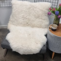 Islandsk klippet lammeskind lys str L - 3517