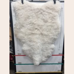Islandsk klippet lammeskind lys str L - 3517