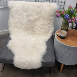 Islandsk klippet lammeskind lys str L - 3520