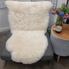 Islandsk klippet lammeskind lys str L - 3521