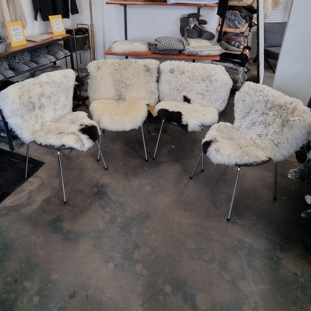 Islandsk klippet lammeskind plettet 4 stk str S 1735