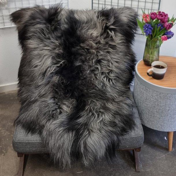 Islandsk lammeskind langh�ret sort str L - 3112