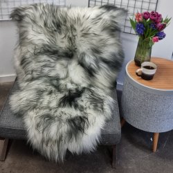 Islandsk lammeskind langh�ret plettet str L - 3217