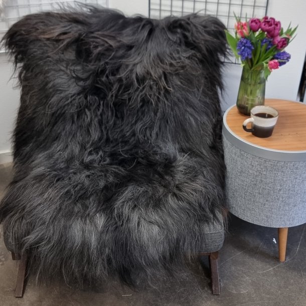 Islandsk lammeskind langh�ret plettet str XL - 4232