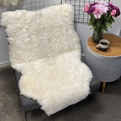 Islandsk klippet lammeskind hvid str XL 4515