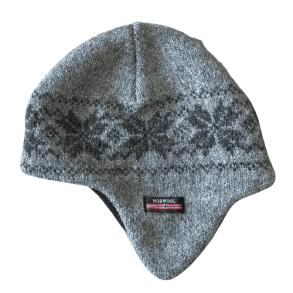 Gr varm hue i 100% uld med mnster