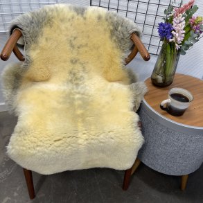 Medicinsk garvet lammeskind til baby vaskbar str S - 9058