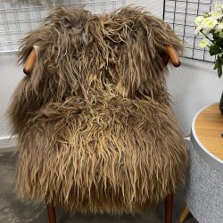 Islandsk lammeskind langh�ret brunt str M - 2317