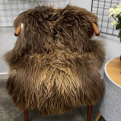 Islandsk lammeskind langh�ret brunt str M - 2322