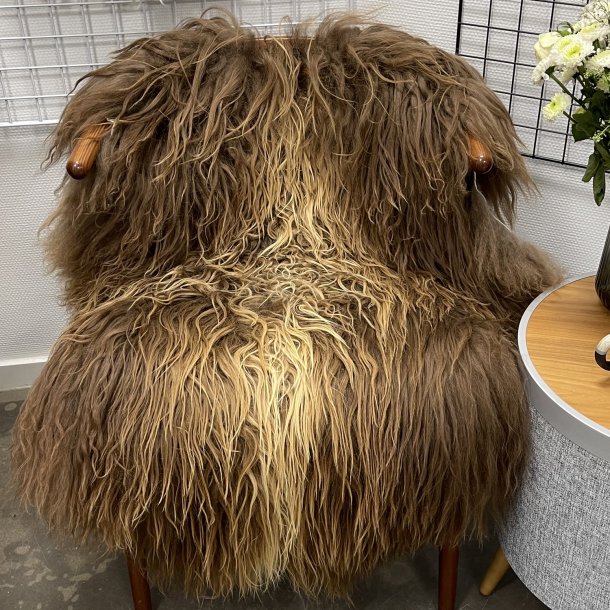 Islandsk lammeskind langh�ret brunt str M - 2324