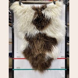 Islandsk lammeskind plettet str XL 4214