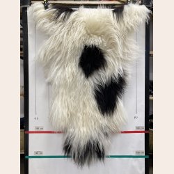 Islandsk lammeskind plettet str XL 4218