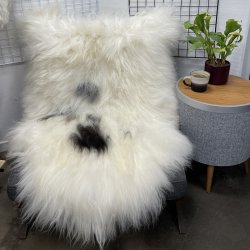 Islandsk lammeskind plettet str XL 4213