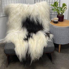 Islandsk lammeskind langh�ret plettet str XL - 4225